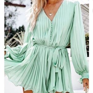 Womens Long Sleeve Mint Green Mini Dress Romper Size Small NWOT
